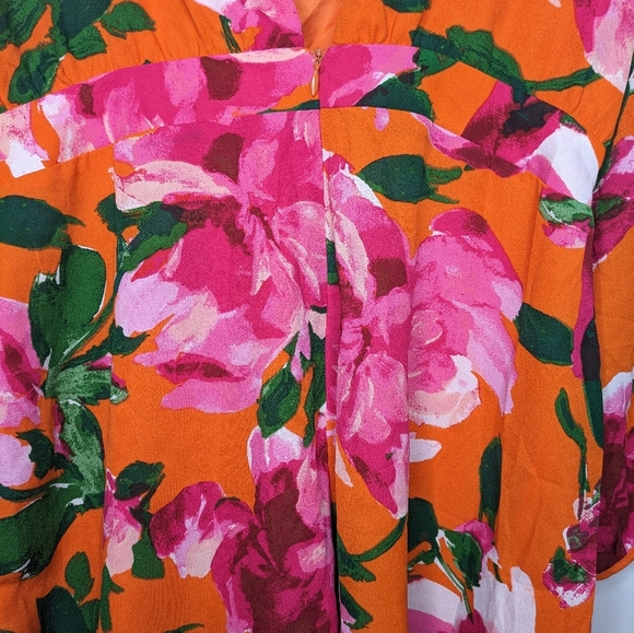 Lulu's Romper Sweetest Song Orange Floral Print Backless Long Sleeve NWT - Picture 11 of 16